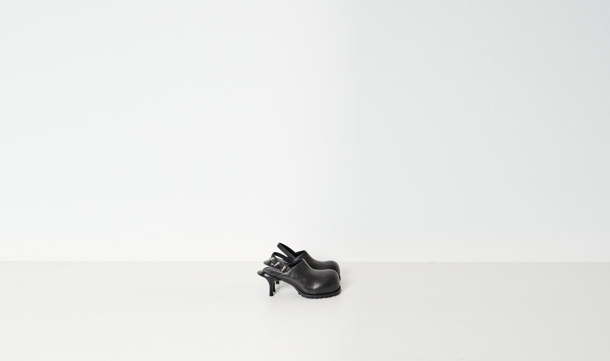 black sabot