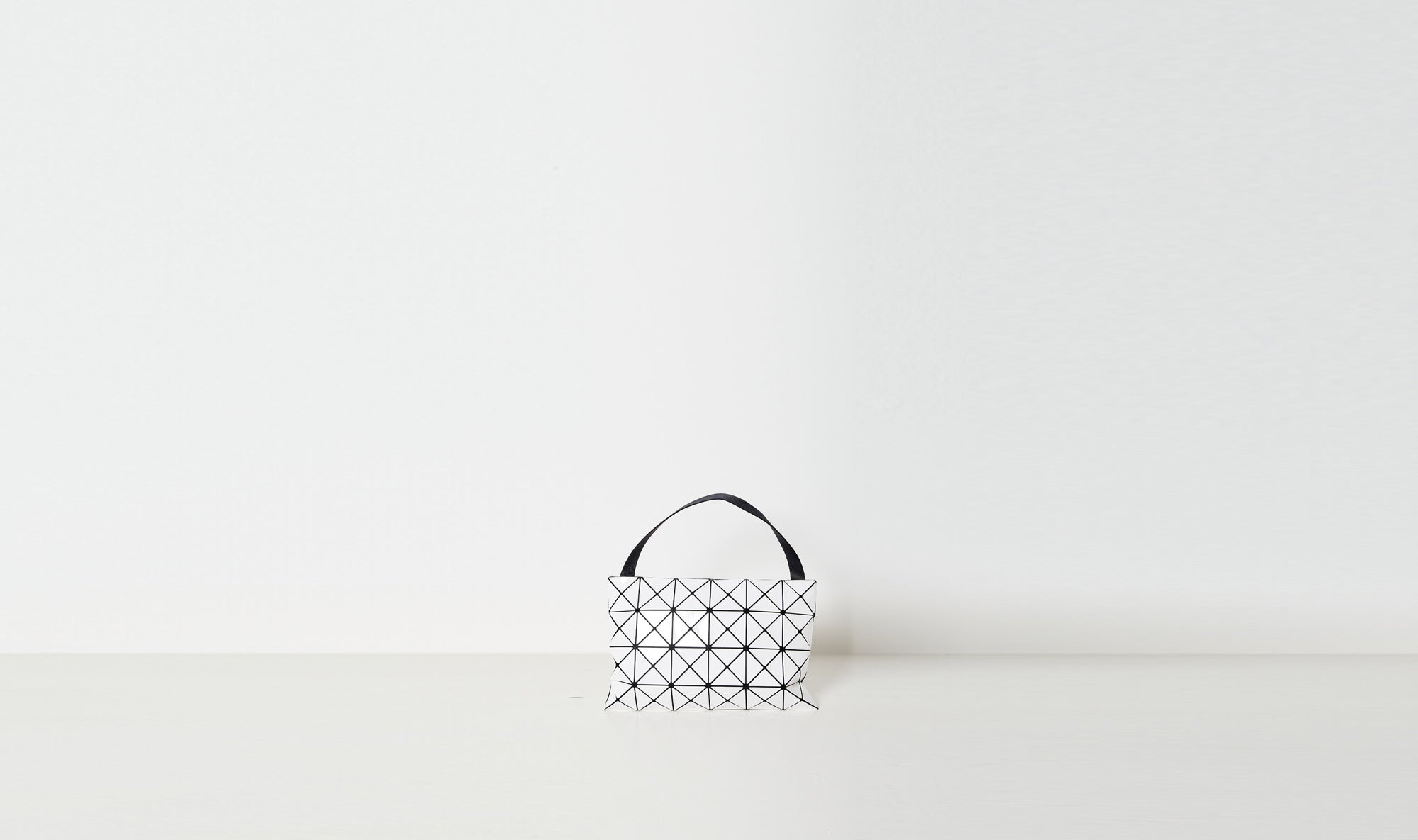 white crossbody medium bag