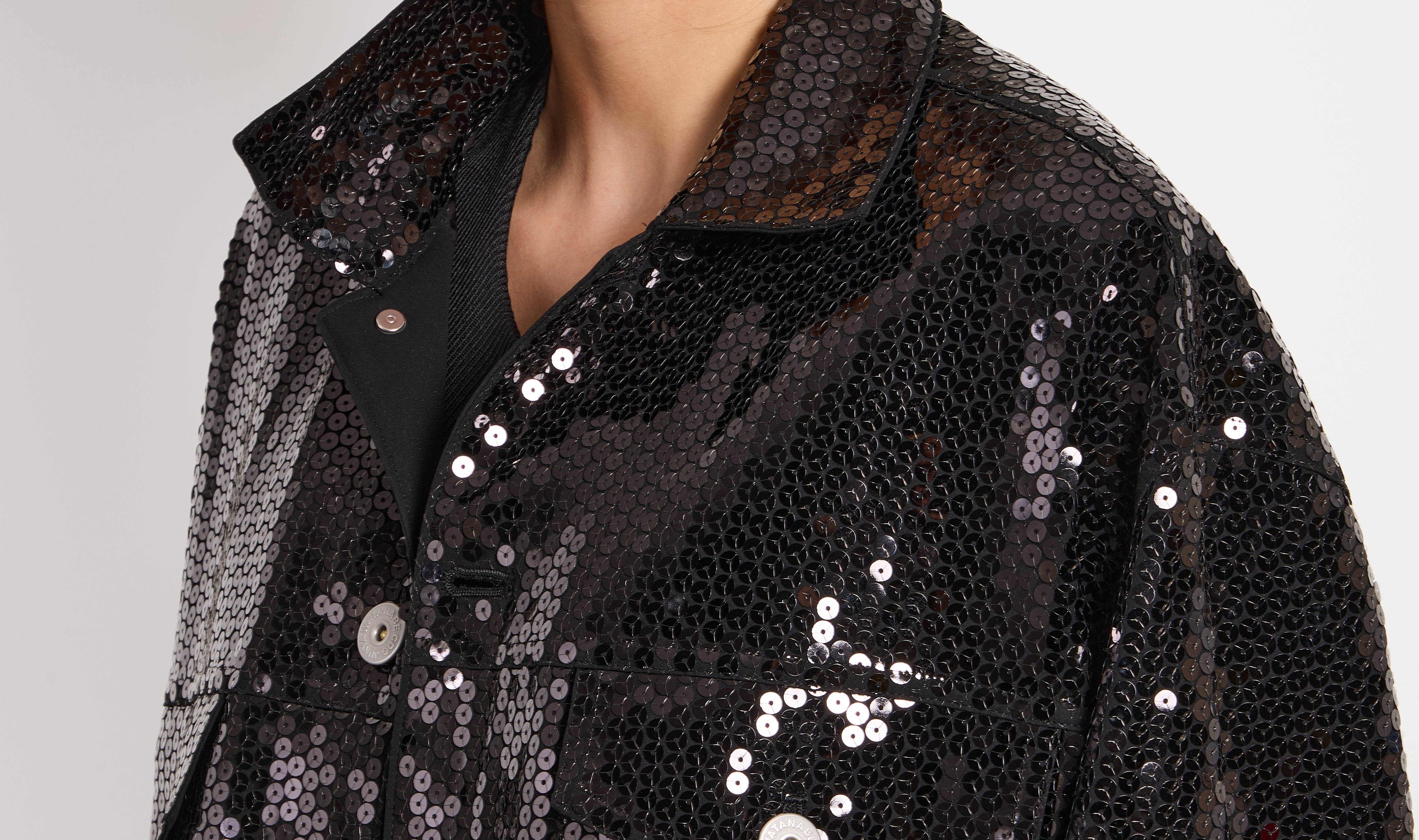 black sequins jacket Après Paris