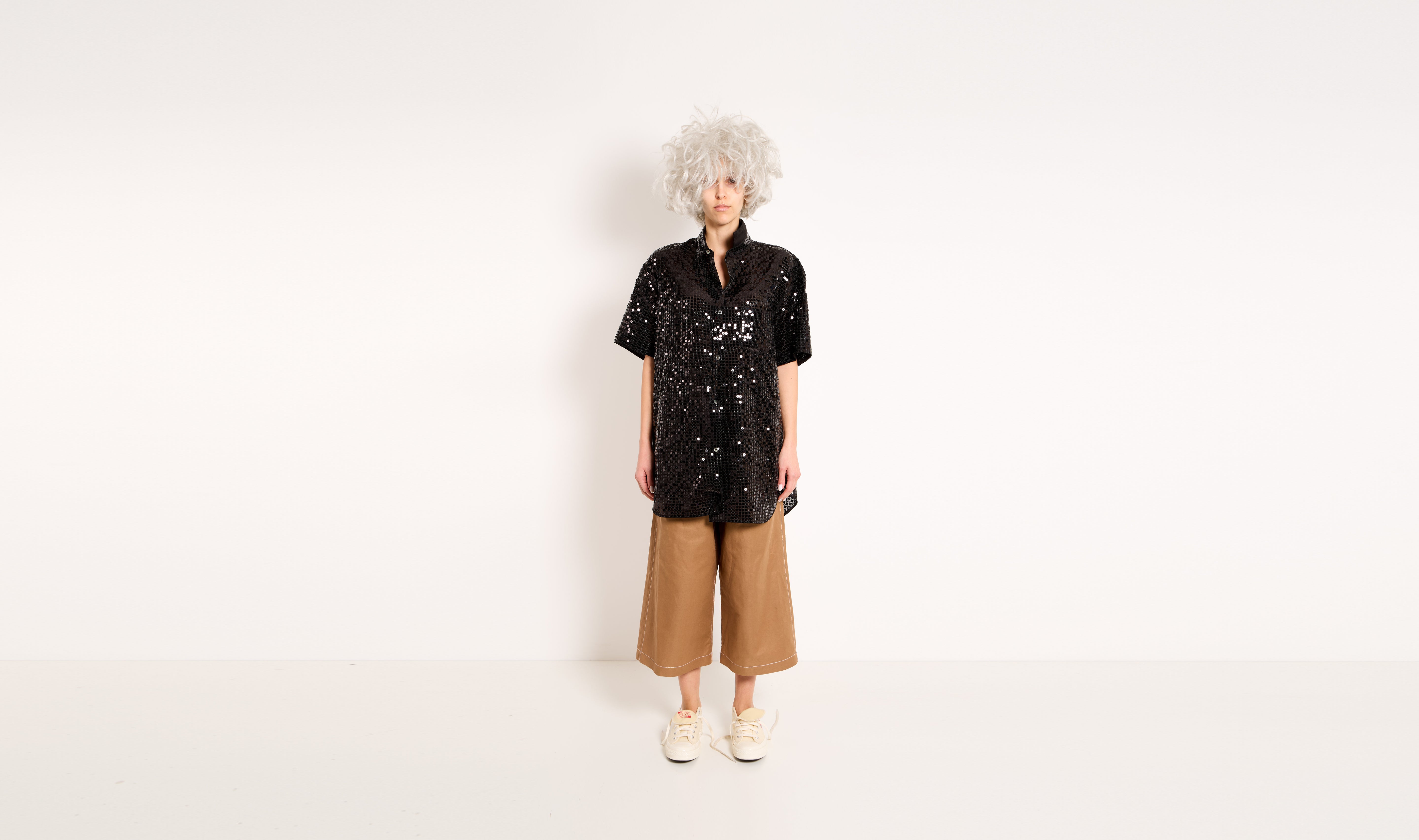 black sequins shirt Après Paris