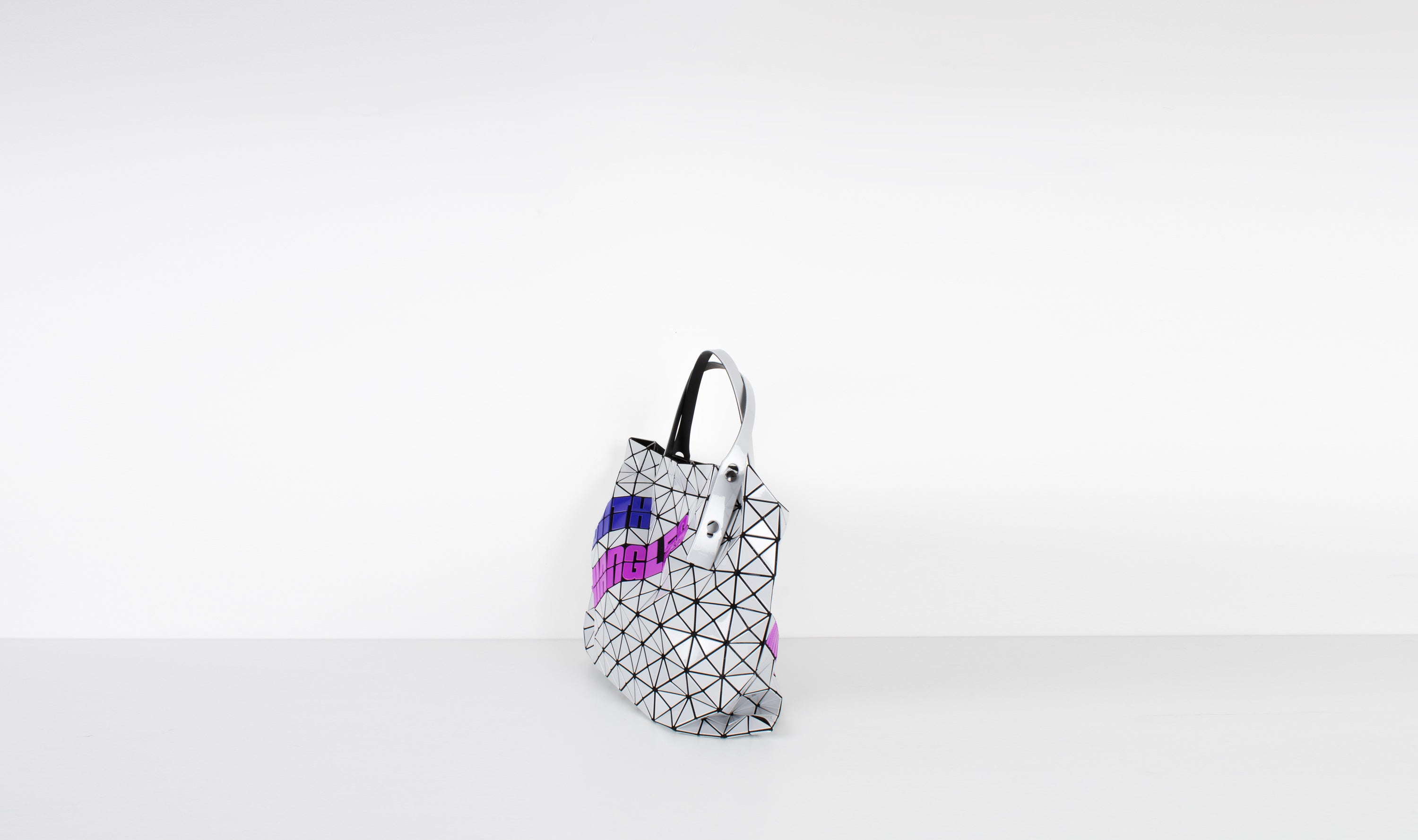 multicolored bagBAO BAO ISSEY MIYAKE