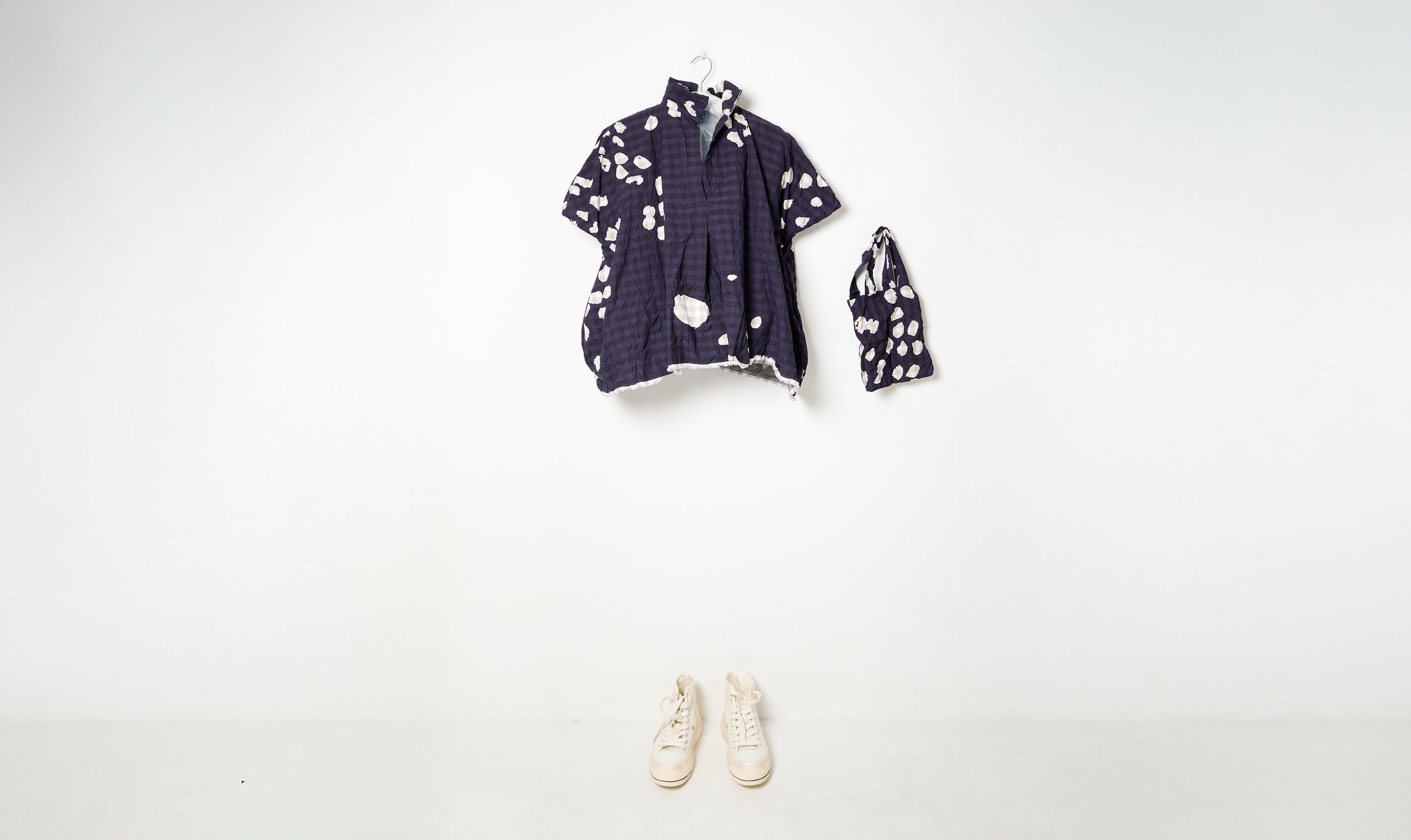 blue/white/grey washed cotton checked shirt with coral print