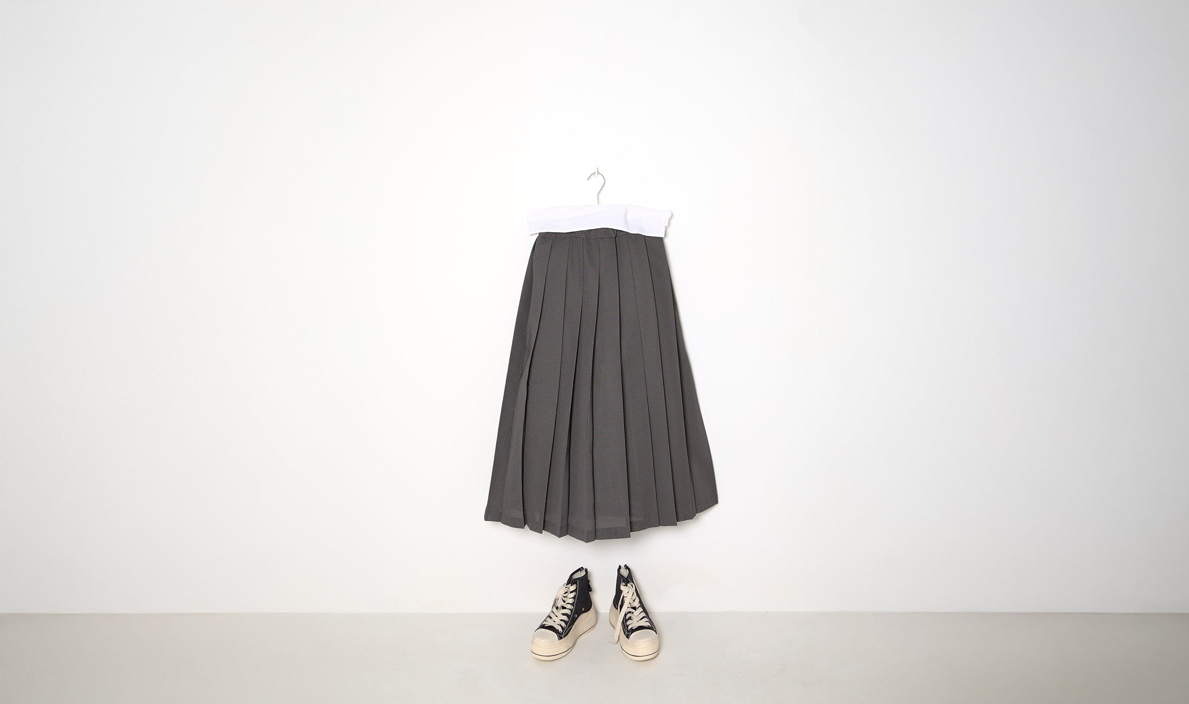 light brown poly pleated skirt
