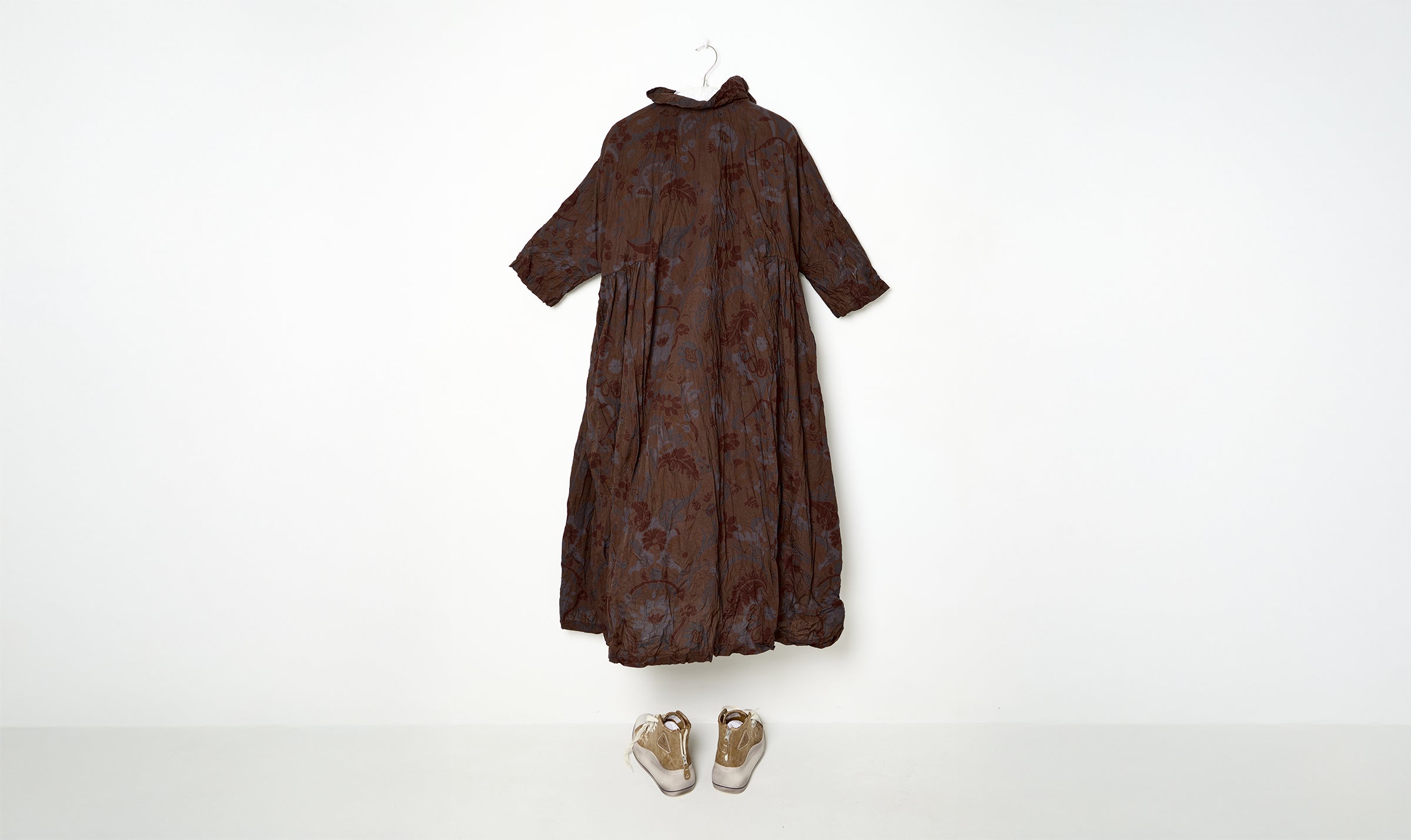 long washed large print cotton brown/curcumin dress