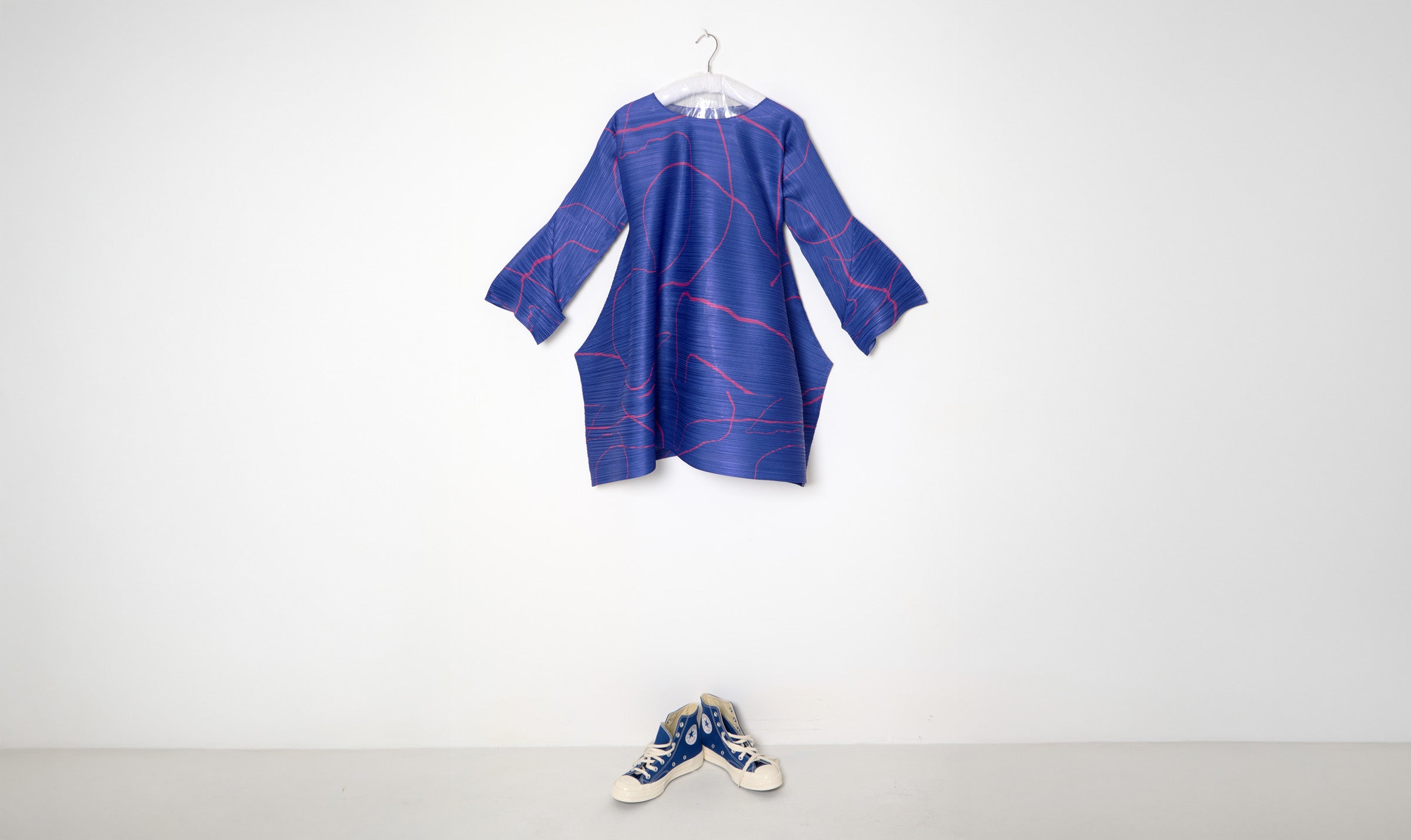 Bright Blue Coral Print Pleated Dress