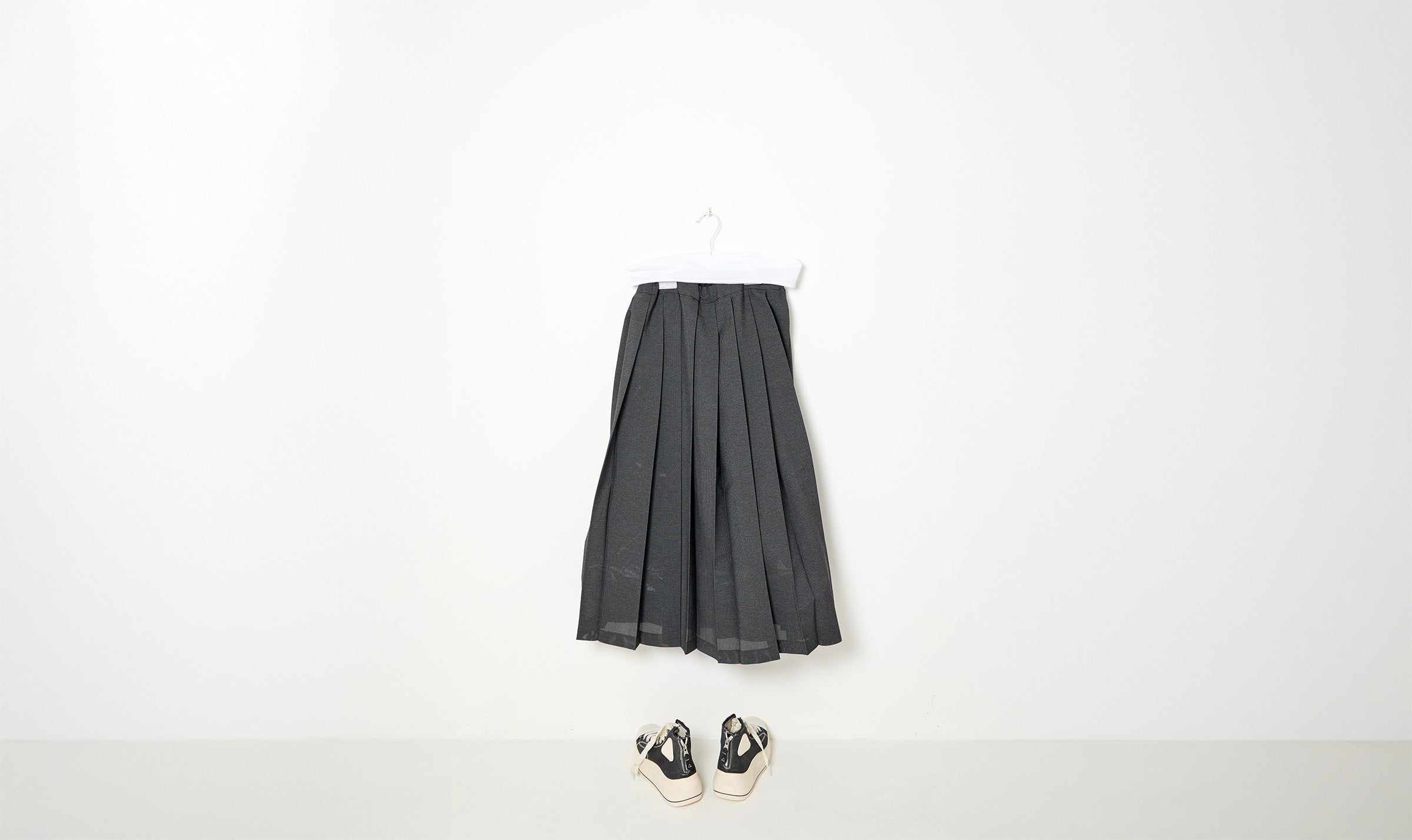 light black flared skirt