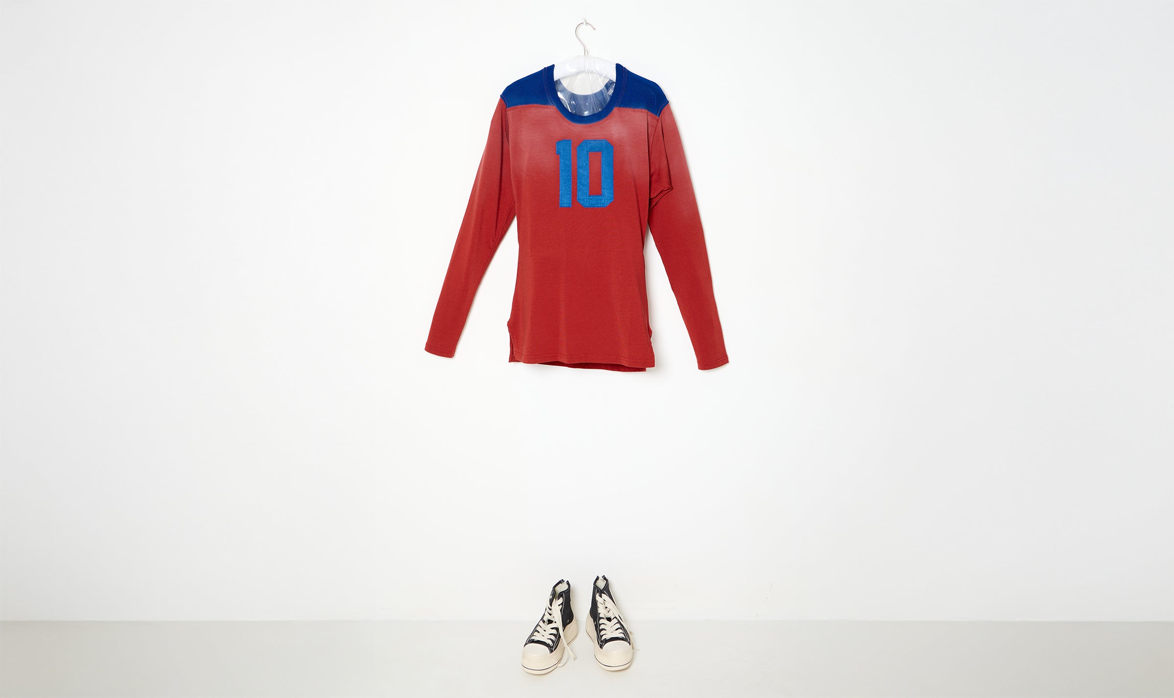 red and blue football jersey n10