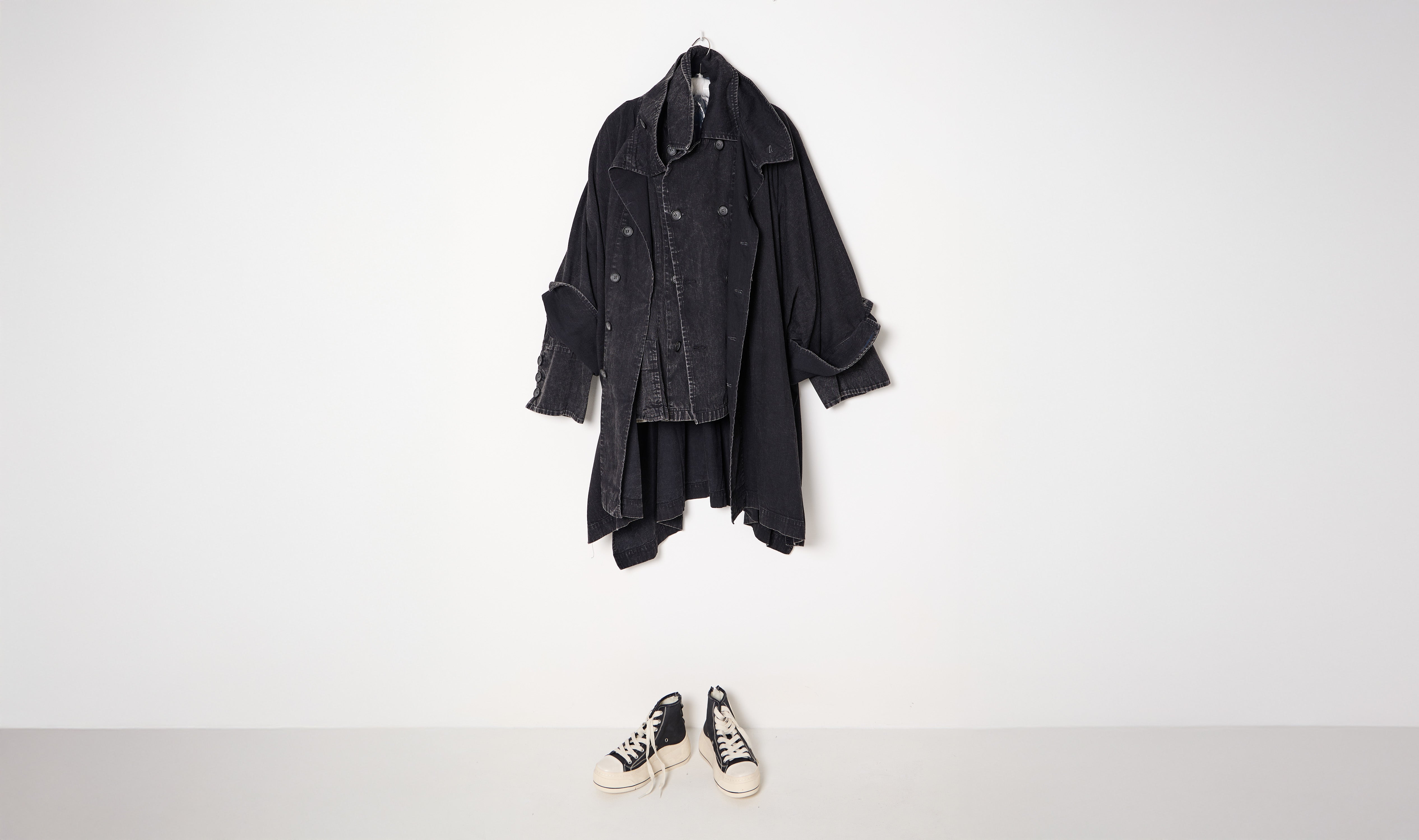 Dark Washed Denim Outfit
