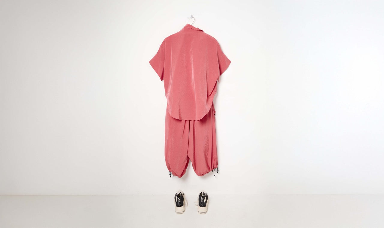 pink technical silky shirt and pants look