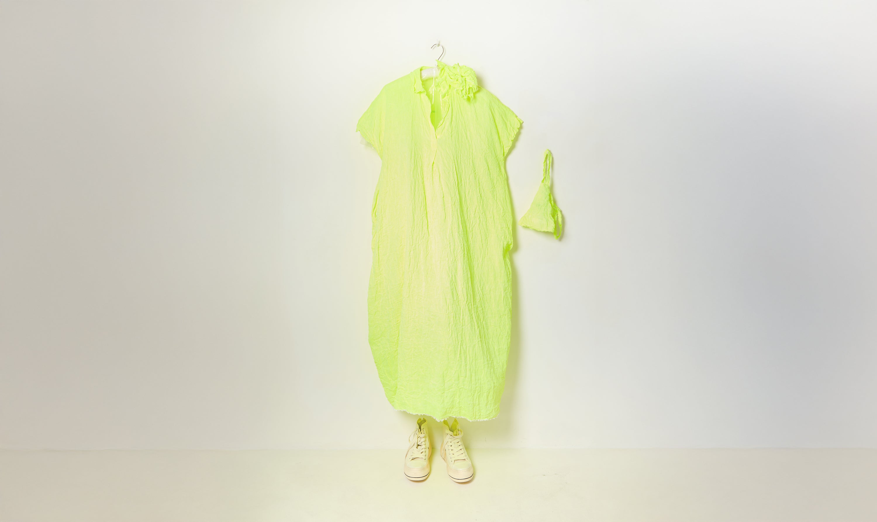 green fluo linen dress