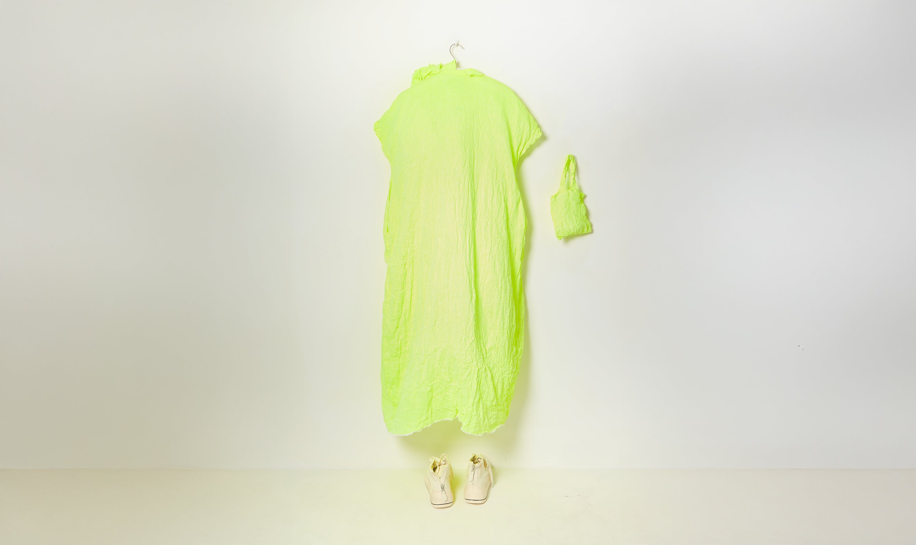 green fluo linen dress