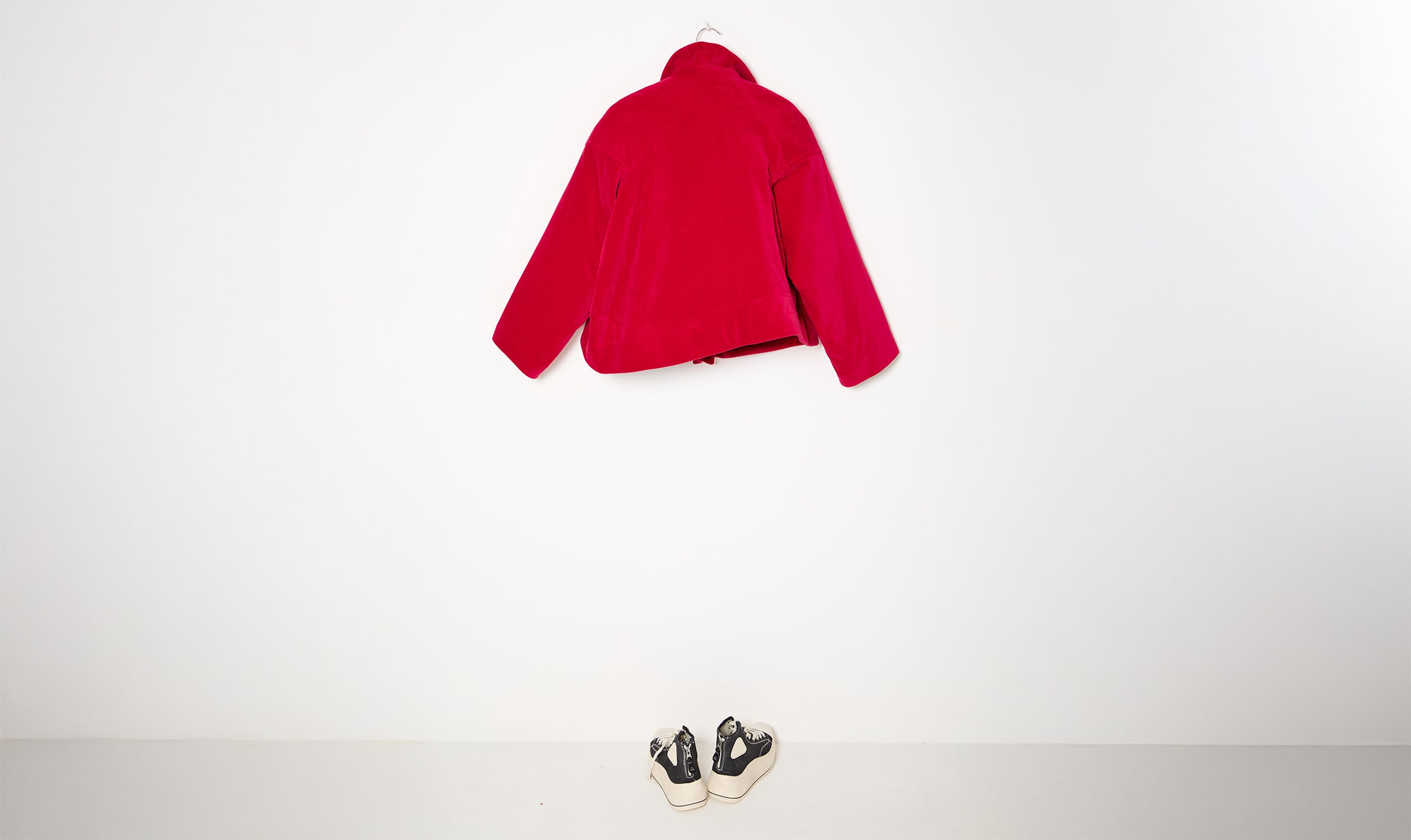 red velvet short jacket