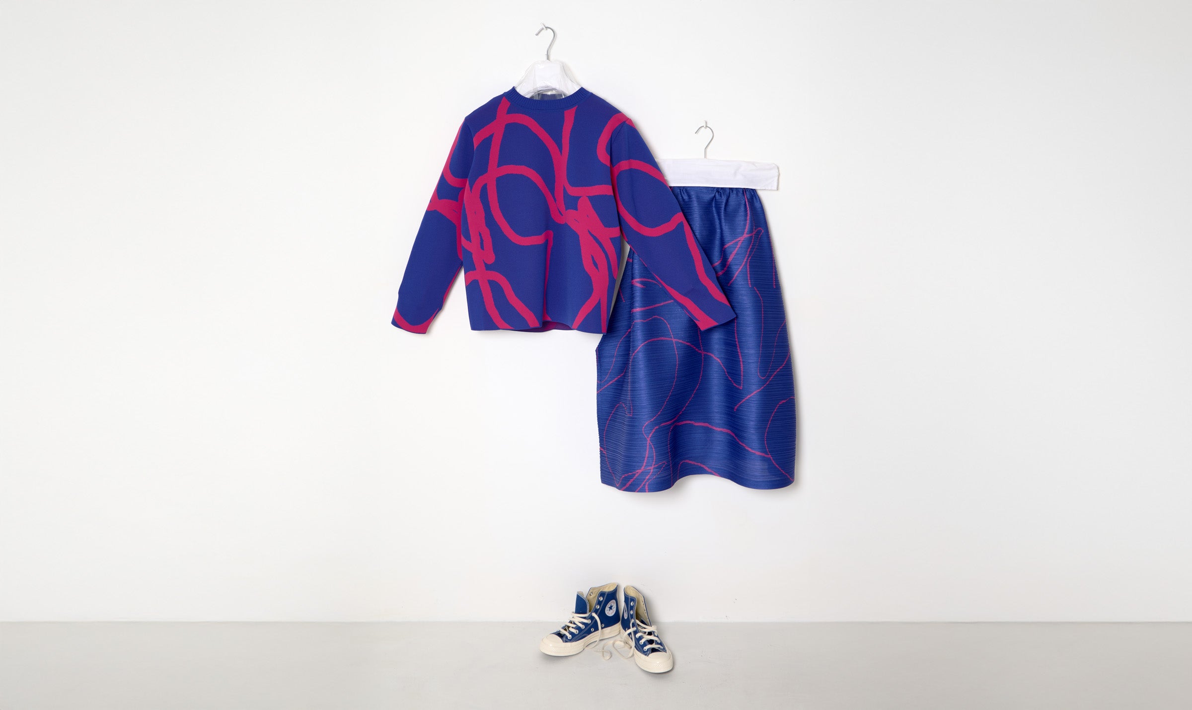 Bright Blue Coral Red Abstract Print Pullover and Skirt Look