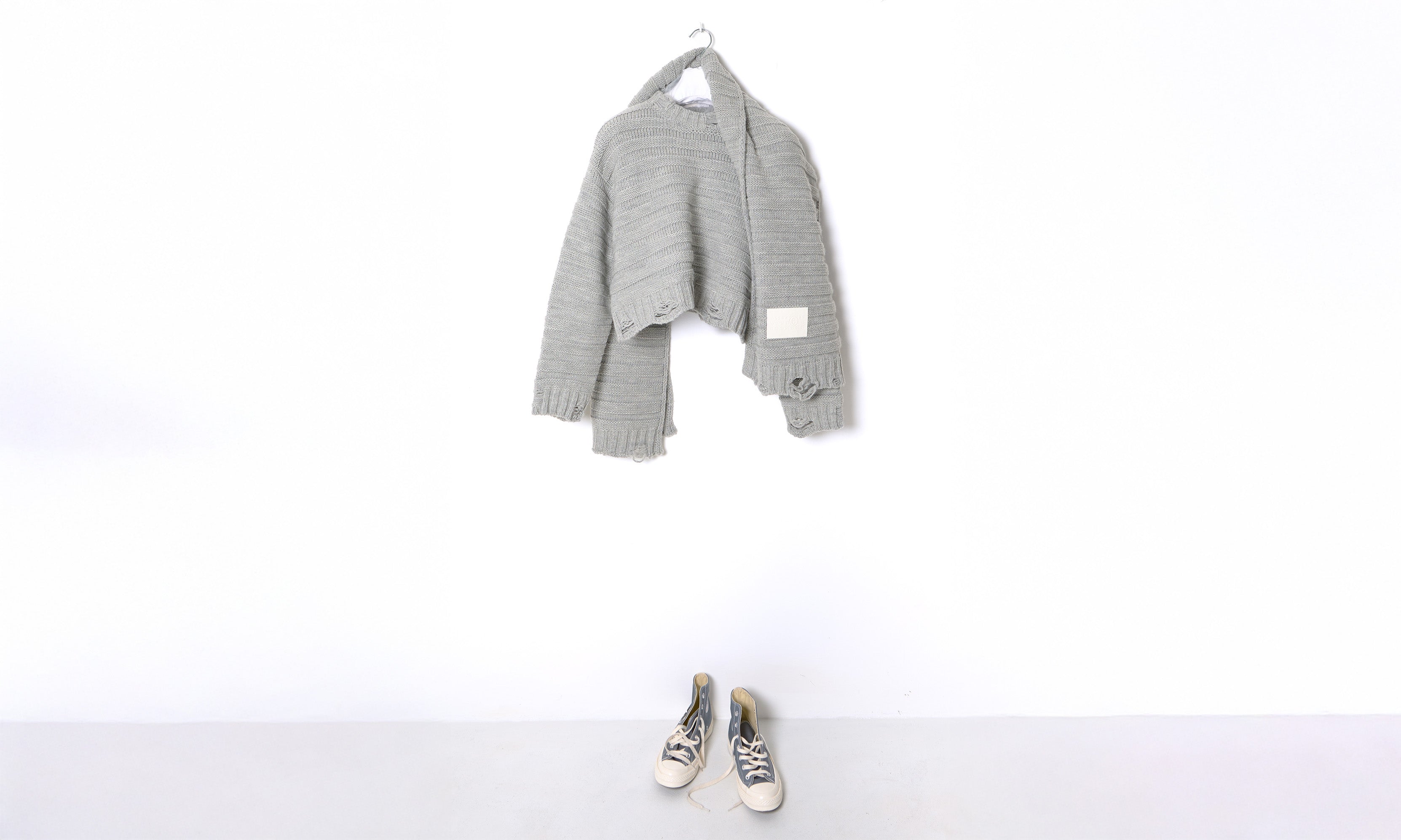 Grey Sweather and Scarf Outfit