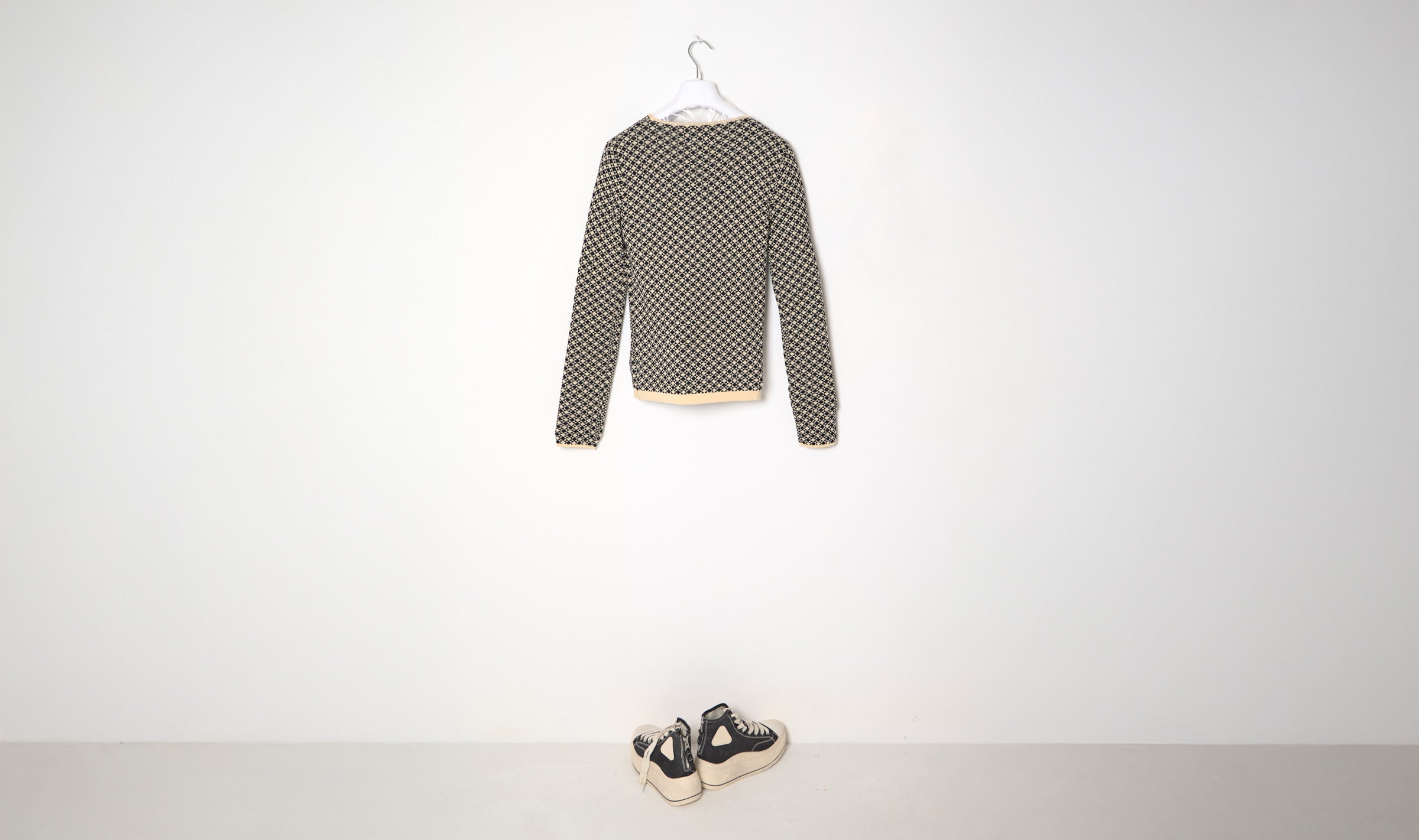 Wool Chess Sweather