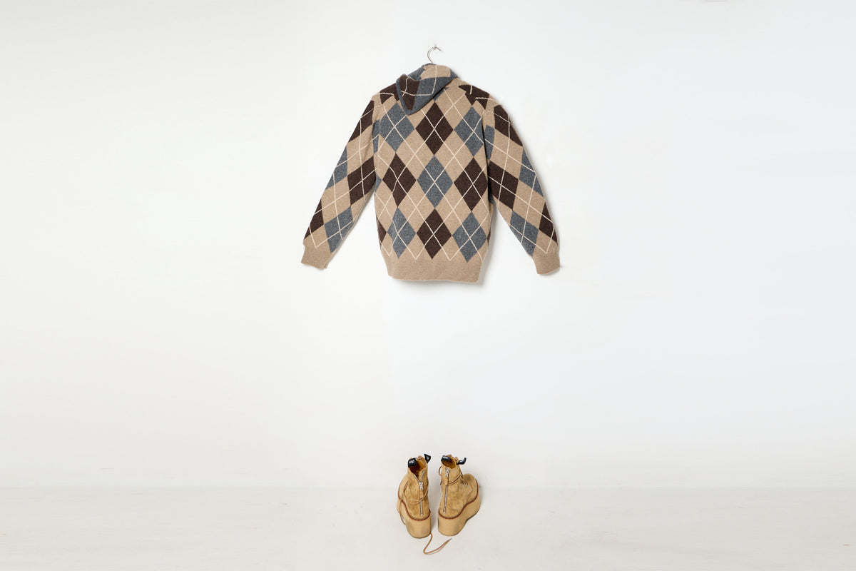 Ava Argyle Cardigan & Fionn Argyle Foulard Set