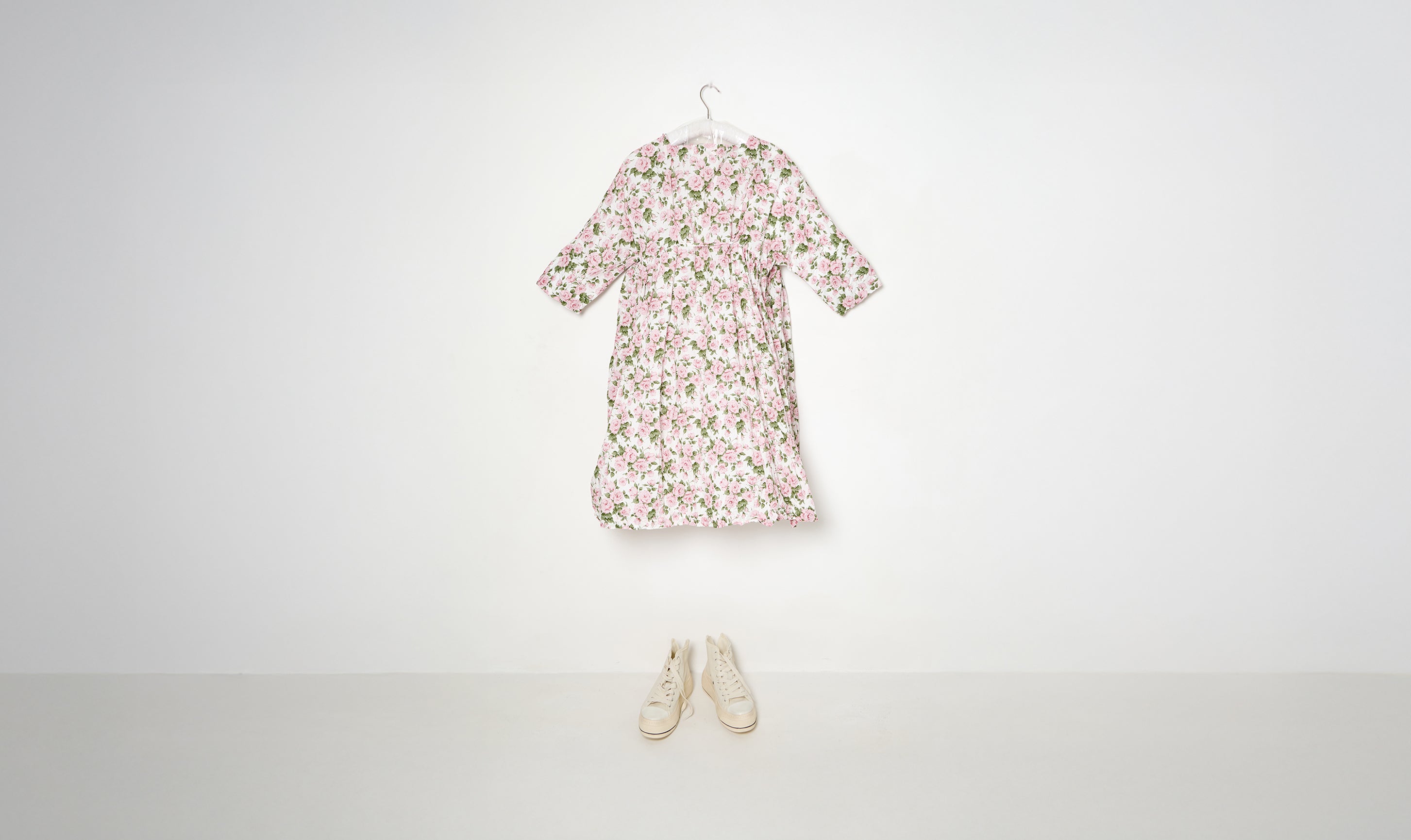 washed cotton floral print white/pink newpride dress