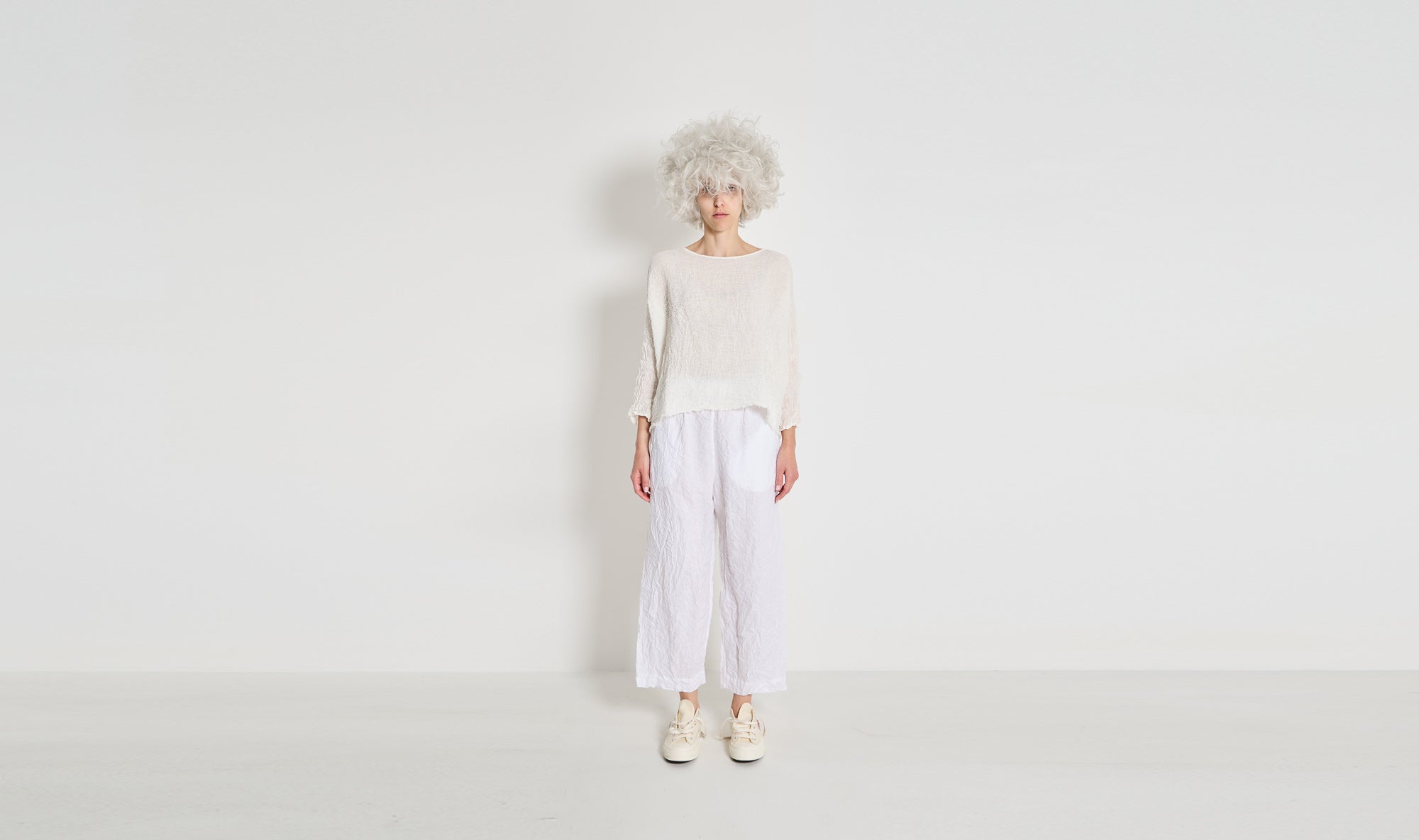white light cotton trousers