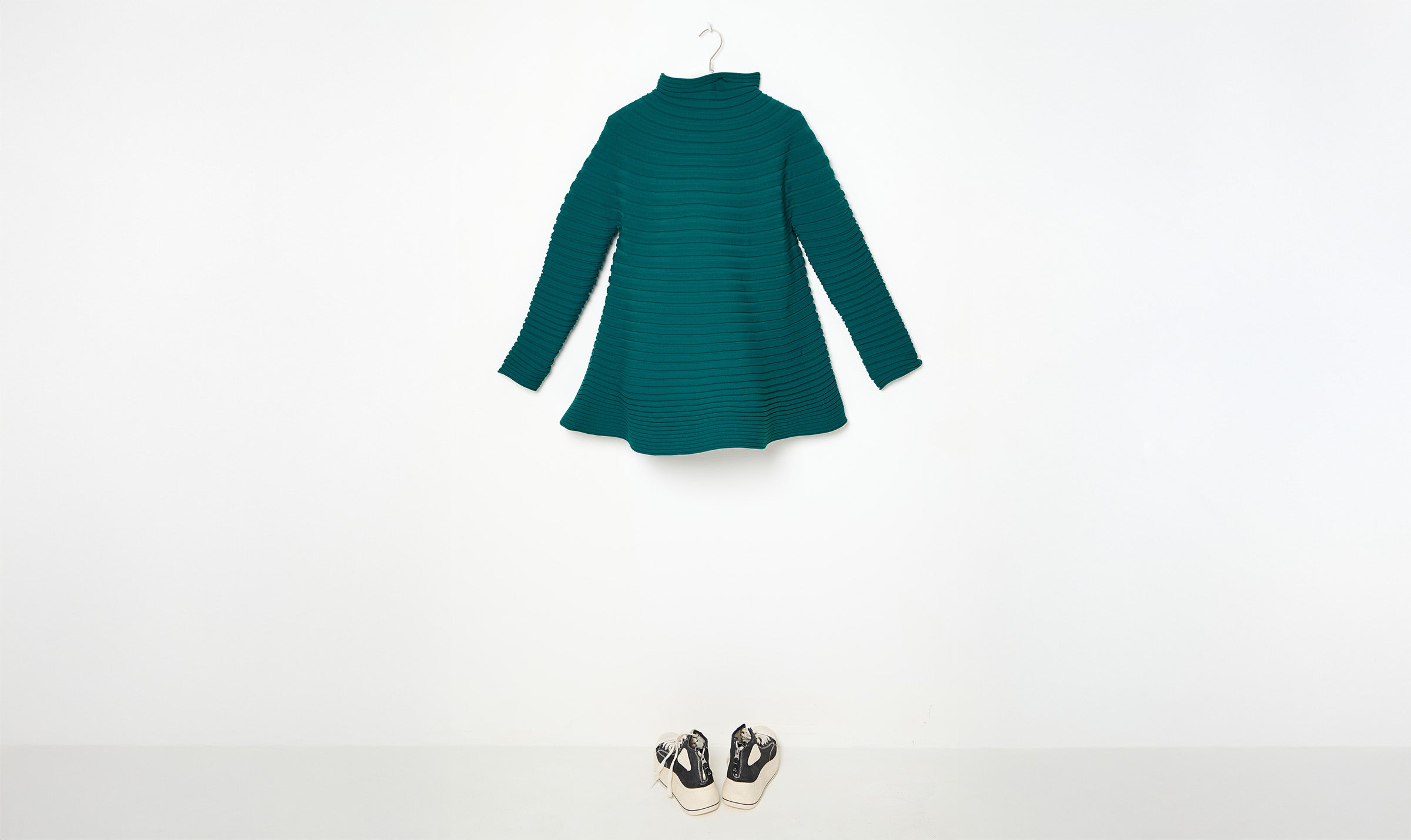 green pleated sweather