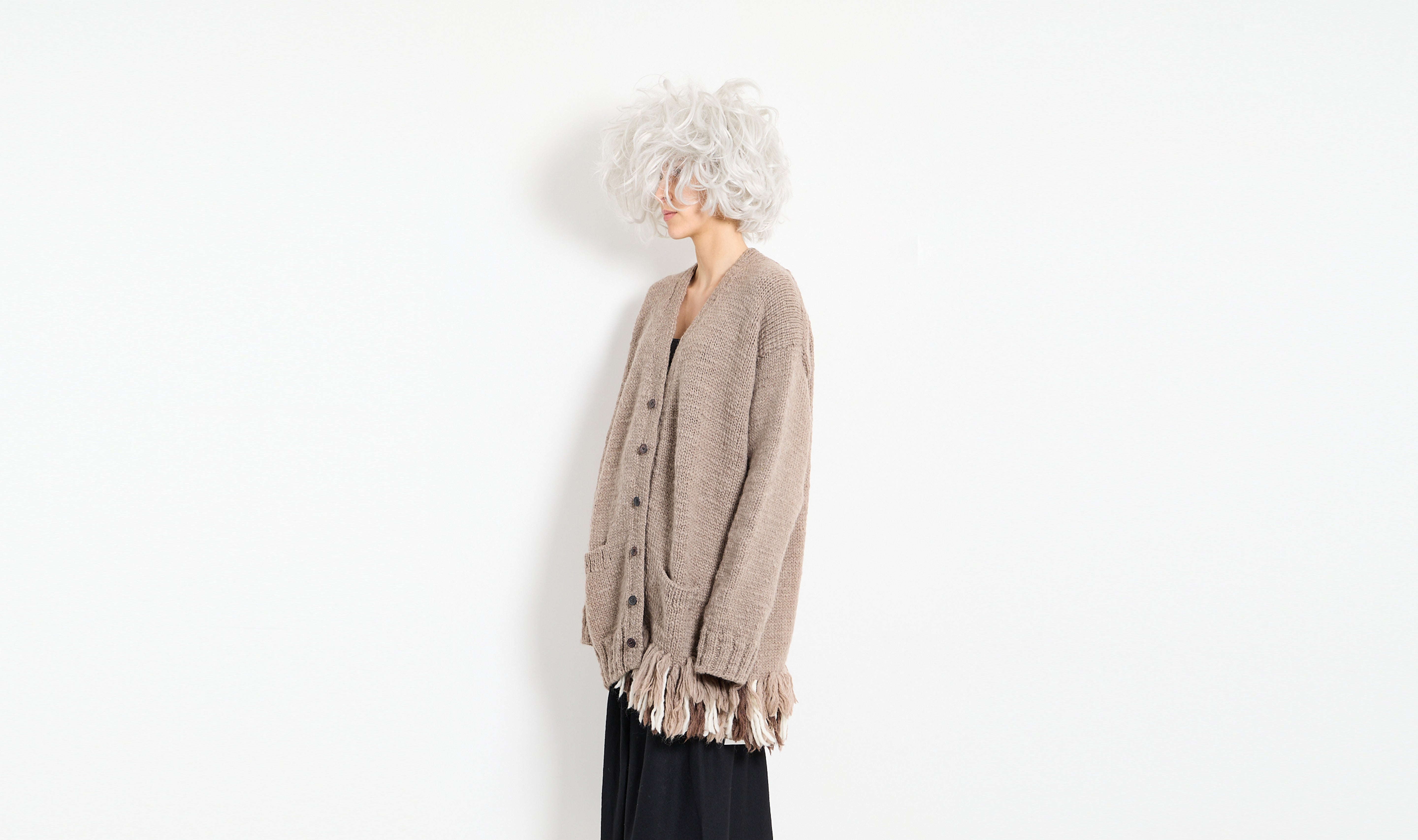 beige wool cardigan Après Paris