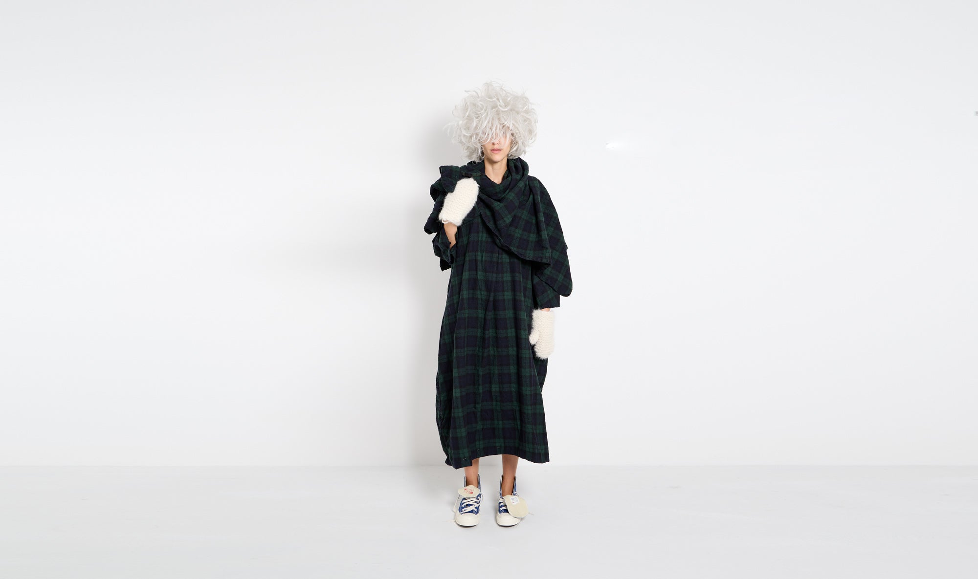 black green tartan wool outfit Après Paris