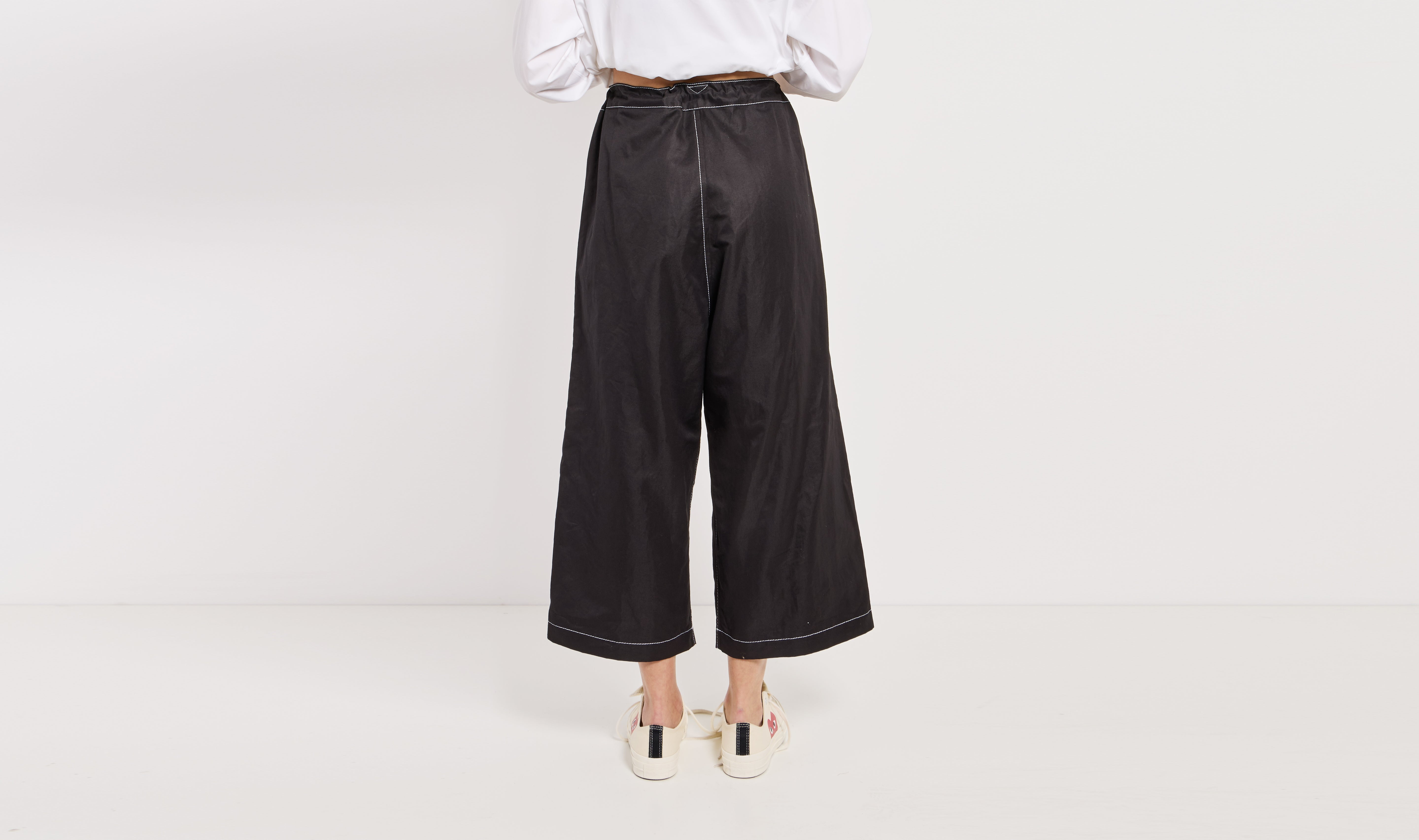 black linen cotton trousers Après Paris