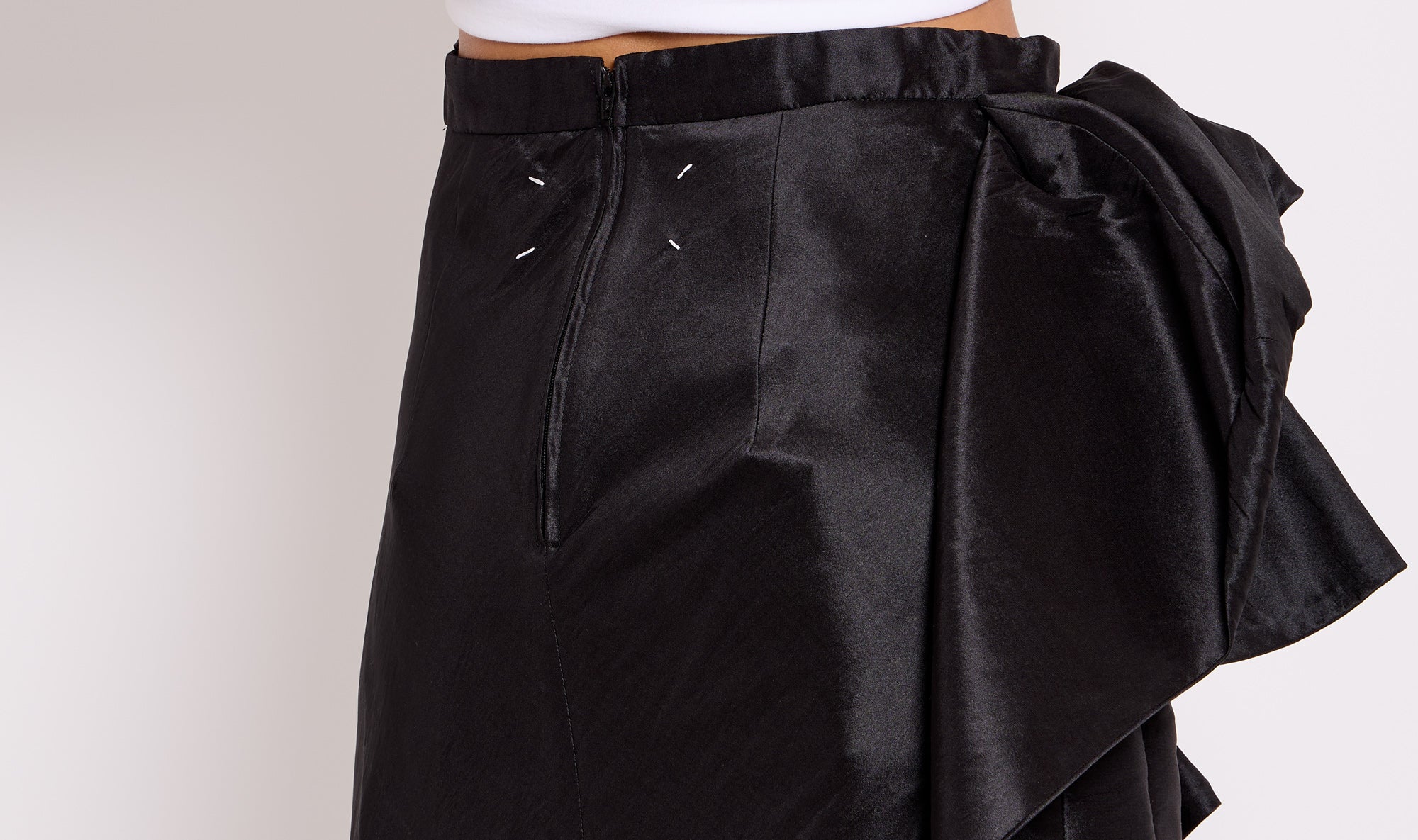 black silk polyester skirt Après Paris