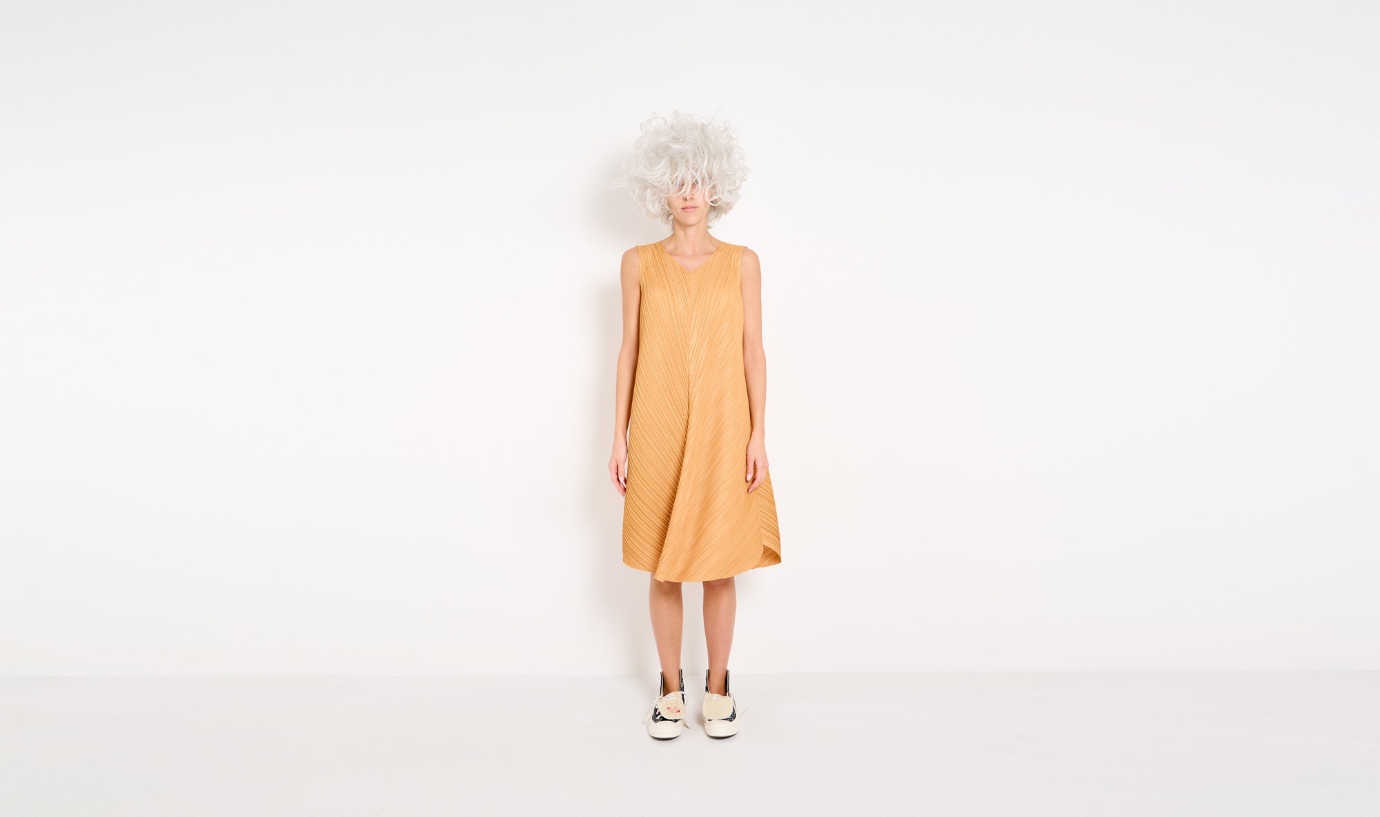 ocher polyester plissé dress Après Paris