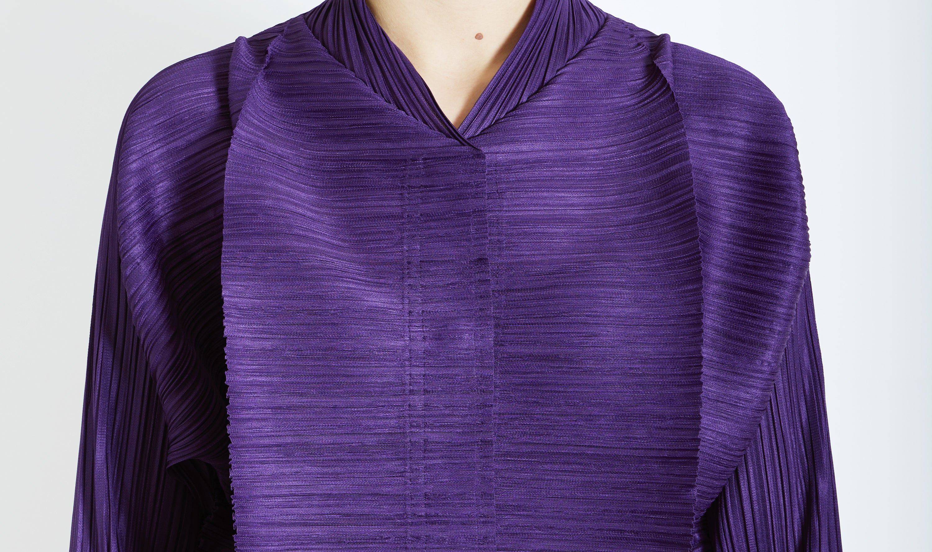 purple plissé outfit